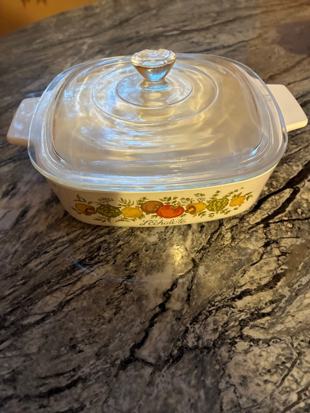 Corning ware 1 Quart Casserole Dish Vintage L’Echalote